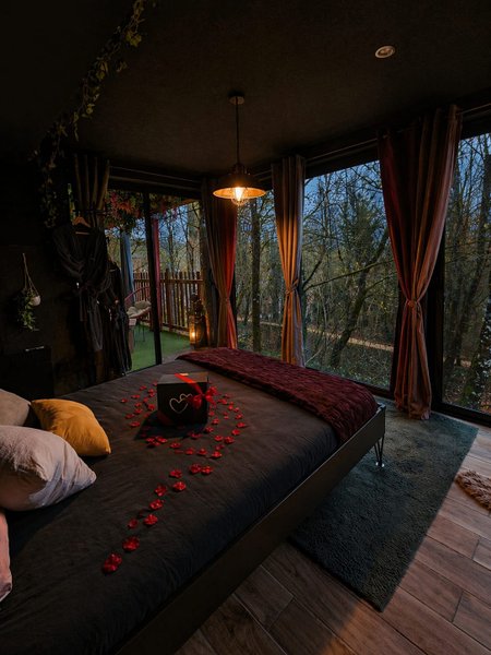 Hébergement AbracadaRoom : La Cabane Enchanteresse & SPA - Image 7