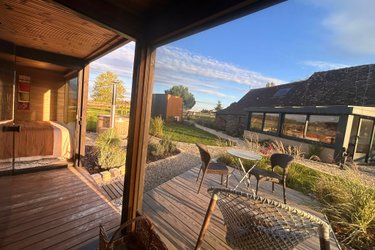 Ayurveda Forest Lodge – Dîner, Massage & Sauna, bain nordique à Céré-La-Ronde (3)