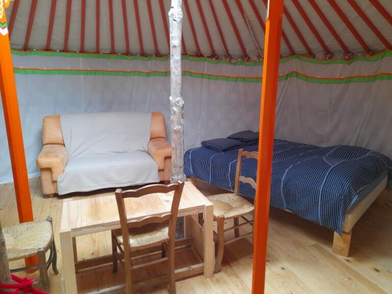 Hébergement AbracadaRoom : Yourte Mont d'Or - Image 3