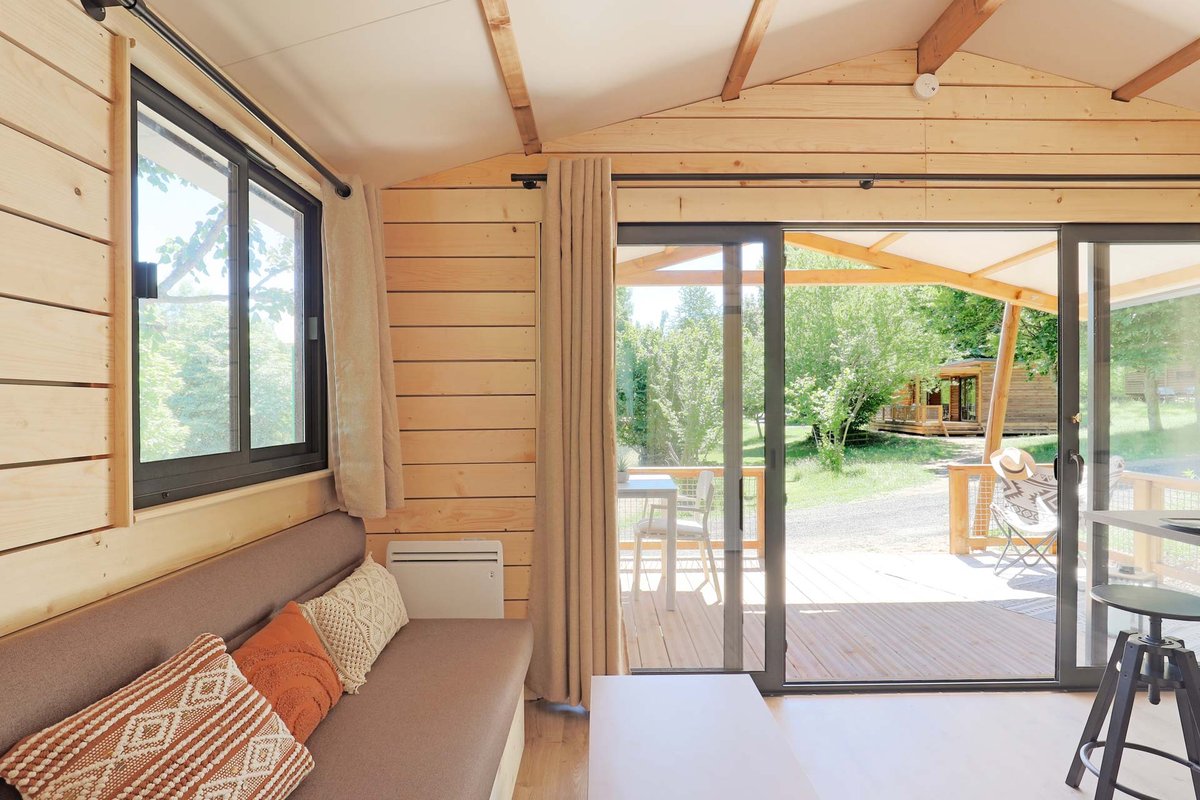 HY•Lødge Spa-2pers N°1 (Chalet nature avec spa privatif) à Anould (16)