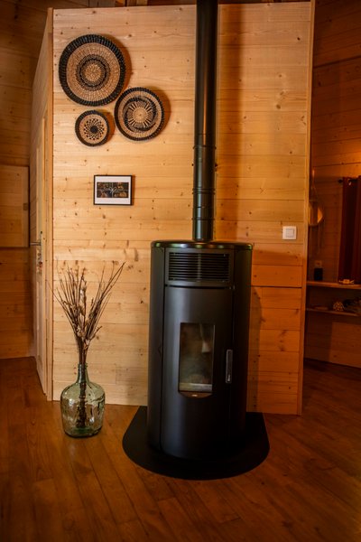 Hébergement AbracadaRoom : La Cabane la Vigne & Spa - Image 11