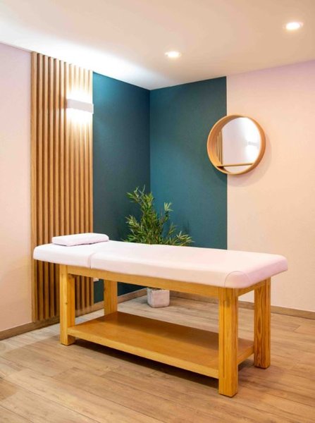 Hébergement AbracadaRoom : Gite O², Piscine, Spa & Cinéma - Image 14