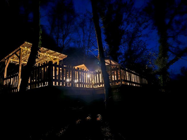 Hébergement AbracadaRoom : Dôme Stonewood sur pilotis & spa - Image 7