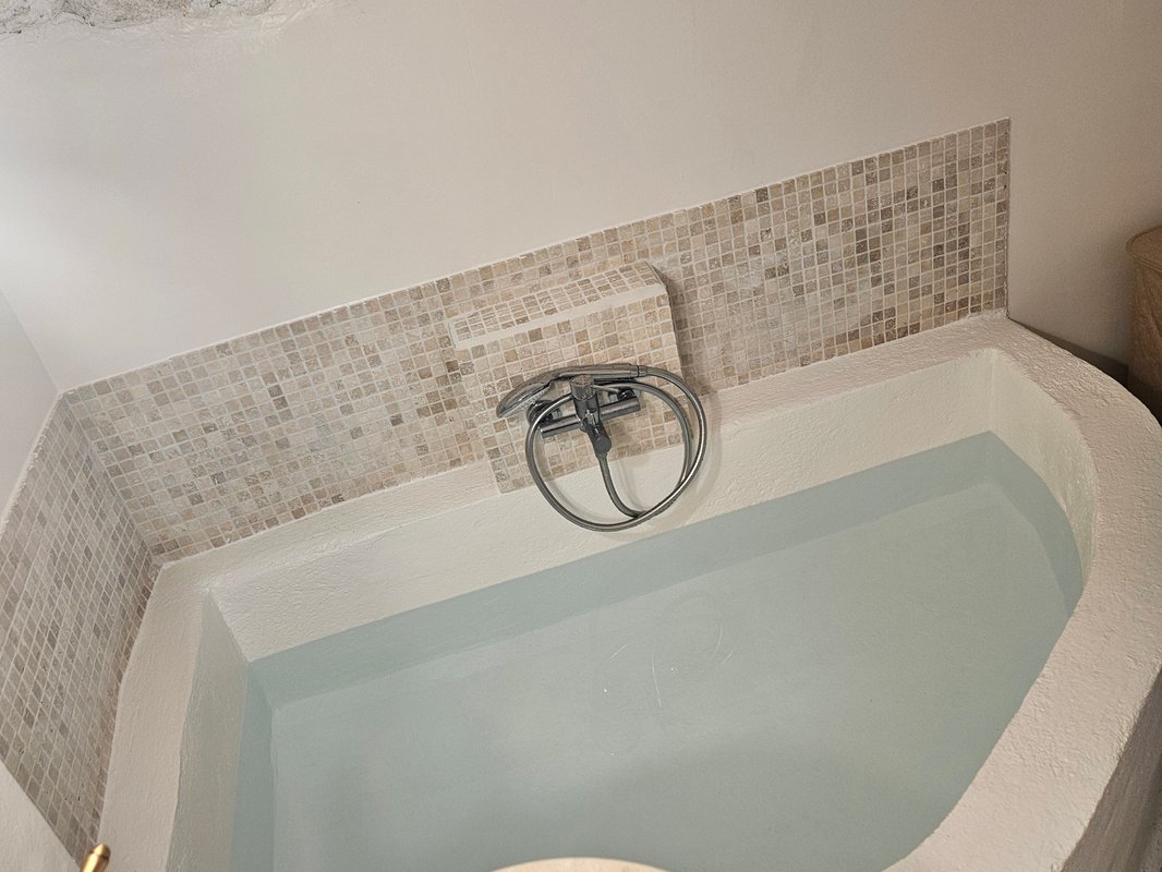 KALISPA, baignoire maçonnée et sauna à Pignans (14)