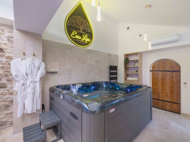Hébergement AbracadaRoom : Eau Loin - Villa avec spa, sauna, hammam & salle de jeux - Image 29