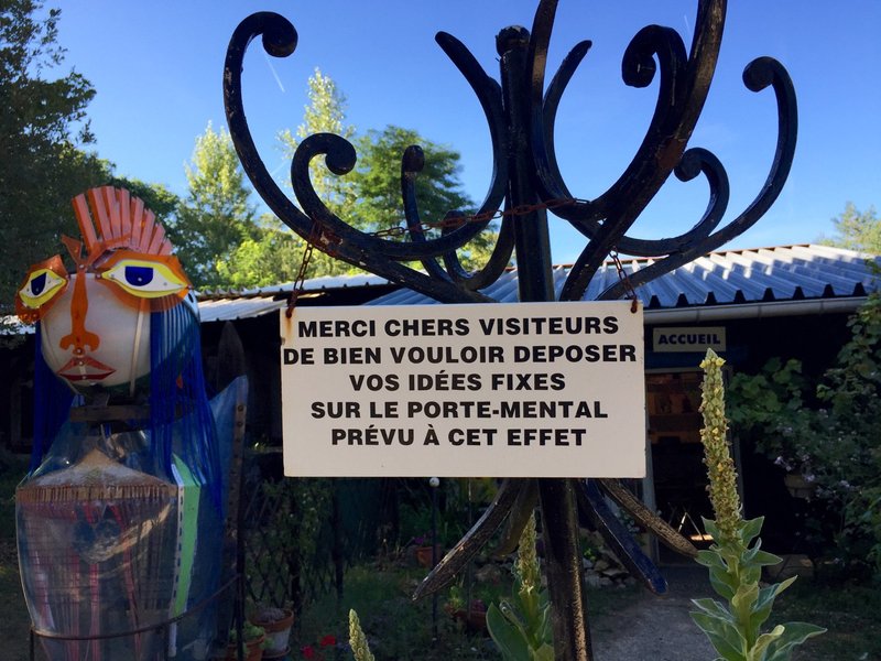 Hébergement AbracadaRoom : Chalet duplex dans village d'art singulier - Image 16