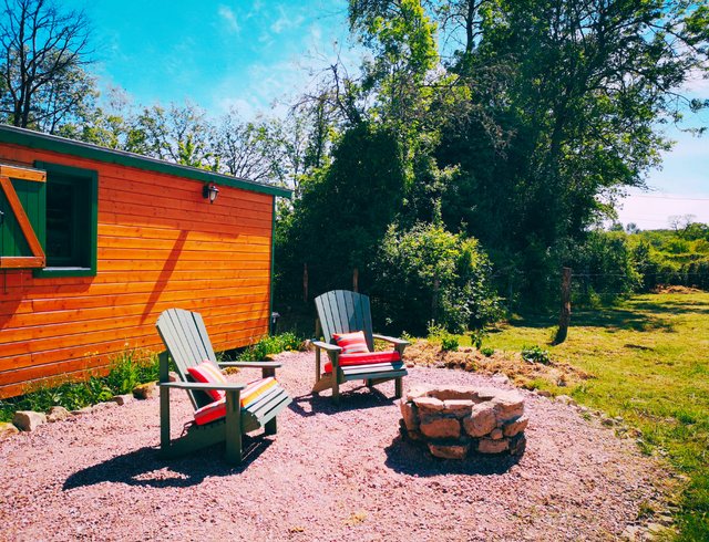 Hébergement AbracadaRoom : La Roulotte des Clartés - Image 3