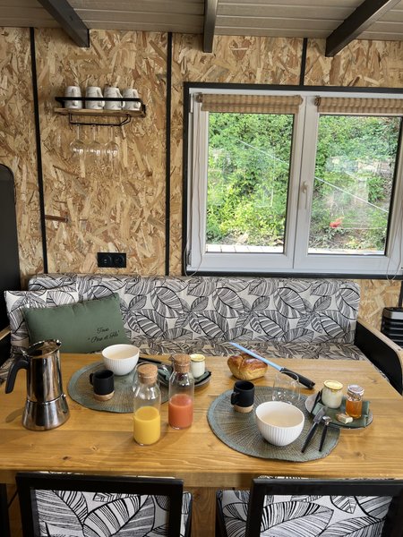 Domaine AbracadaRoom : Entre Nous - La Toue Père et fils - Image 6