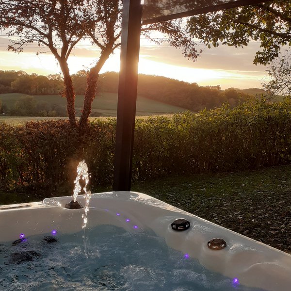 Hébergement AbracadaRoom : Chalet Spa Cèdre - Image 22