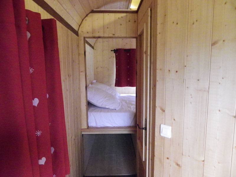 Hébergement AbracadaRoom : La Roulotte Spa - Image 8