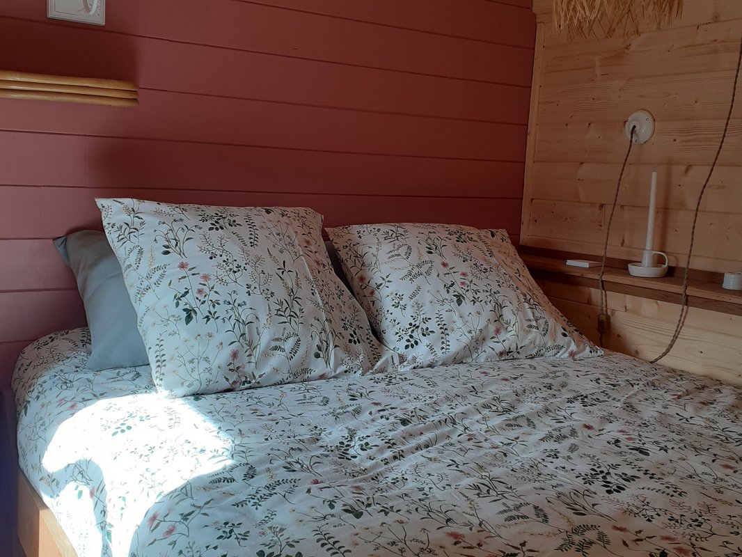 La Roulotte qui chuchote &spa à Neuilh (9)