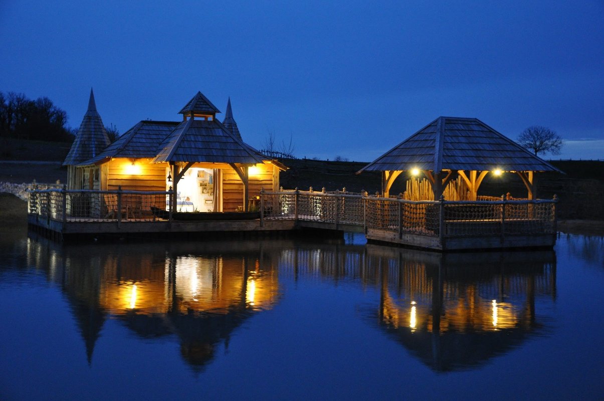 Cabane Château Biron & spa à Beaumontois En Perigord (2)