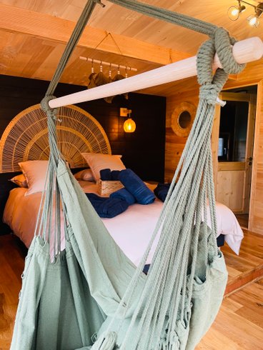 Hébergement AbracadaRoom : La Cabane Feu de Forêt & spa privatif - Image 6