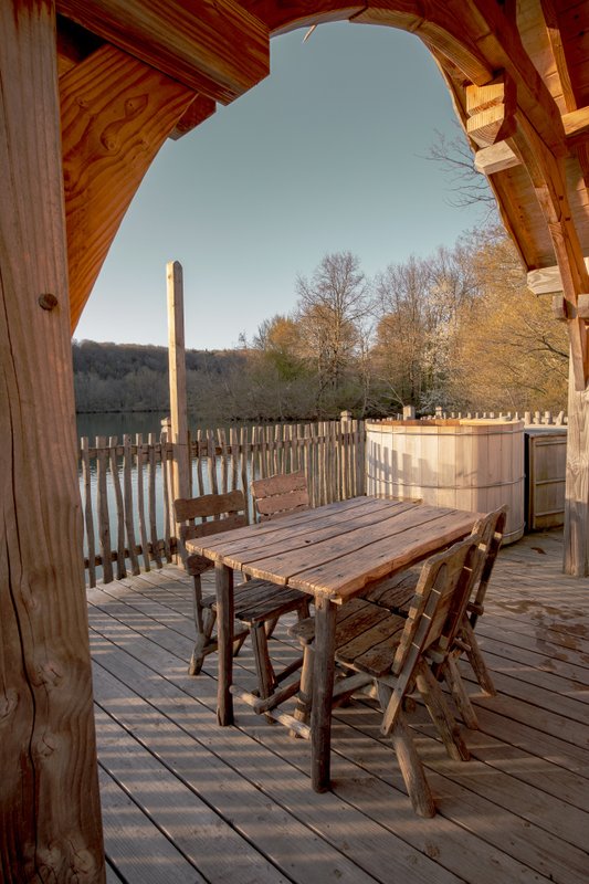 Cabane Spa Château à Chassey-Lès-Montbozon (7)
