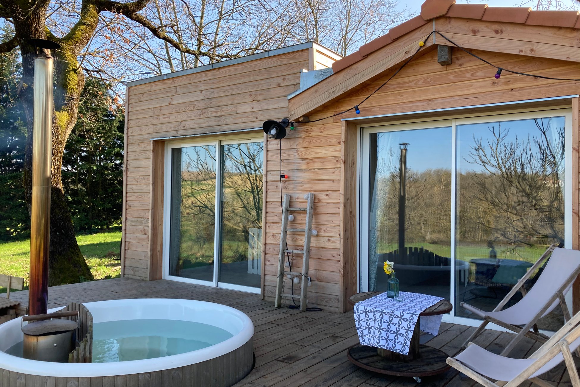 Hébergement UnicStay : La Petite Cabane & Spa à Maureville