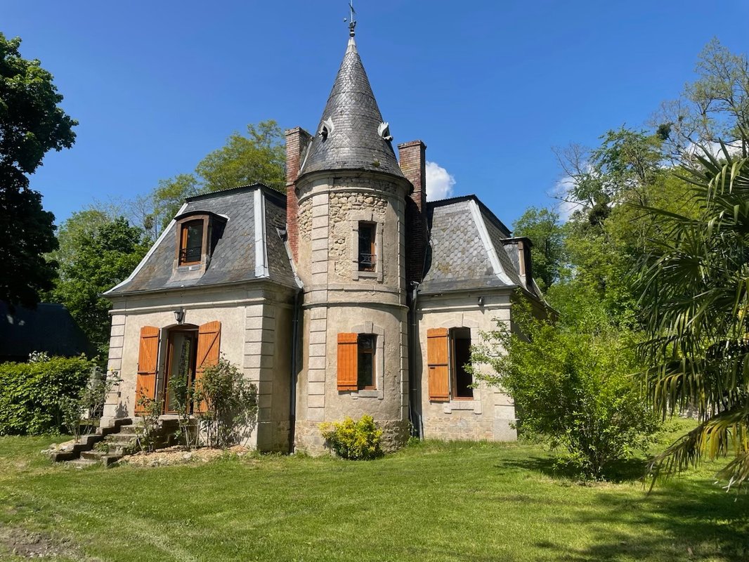 Maison de la Tour à Étang-Sur-Arroux (3)
