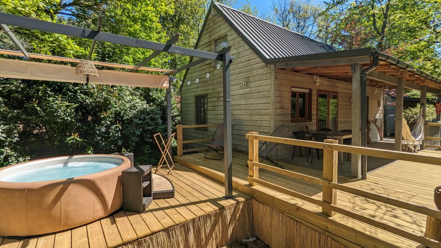 Hébergement AbracadaRoom : Chalet bois Hulotte avec SPA - Image 1