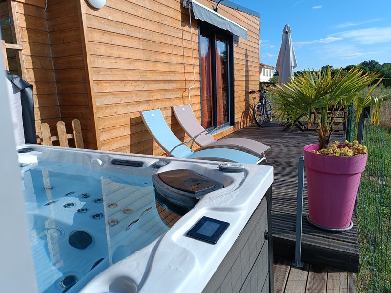 Hébergement AbracadaRoom : Ecolodge du petit champ & spa - Image 1