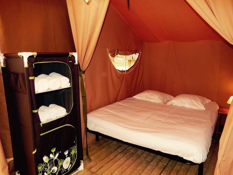 Hébergement AbracadaRoom : Lodge toilé PMR - Image 5