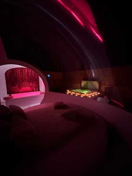 Hébergement AbracadaRoom : Bubble suite 47 Spa & Balnéo & Sauna - Image 12