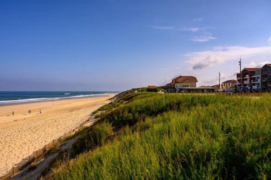 Hébergement AbracadaRoom : Tiny contemporaine & Spa - Image 36