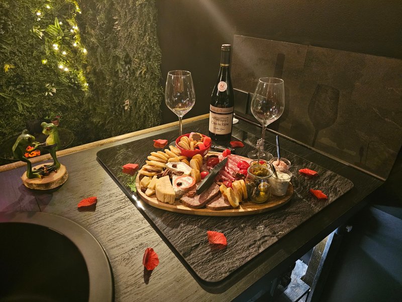 Hébergement AbracadaRoom : Secret love garden loveroom n'spa - Image 40