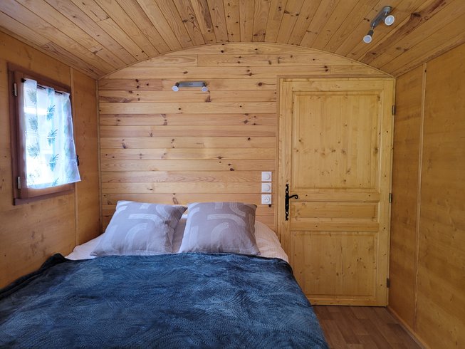 Hébergement AbracadaRoom : La Roulotte des Lutins - Image 6