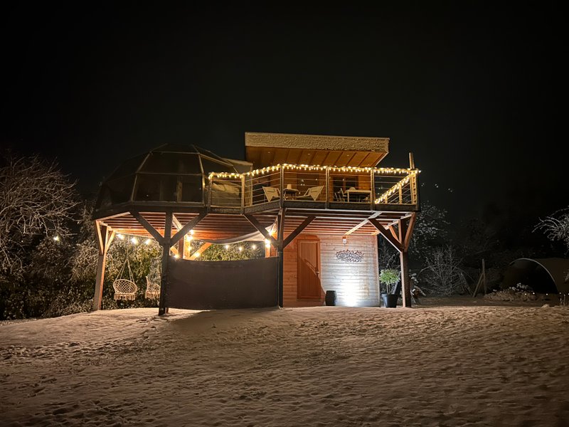 Hébergement AbracadaRoom : Nuit's Féerique en Champagne & Spa - Image 1