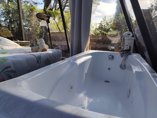 Hébergement AbracadaRoom : Tipyramide & Balnéo - Image 14