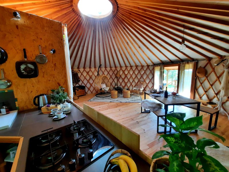 Hébergement AbracadaRoom : Yourte contemporaine tout confort - Image 13