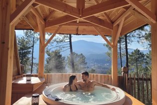 Cabane dans les arbres Ardèche