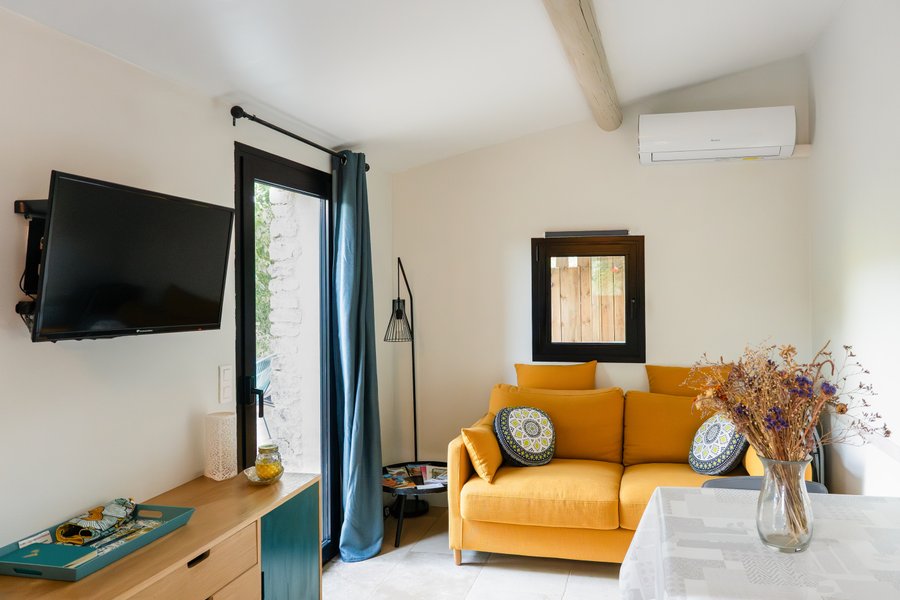 Hébergement AbracadaRoom : Roulotte la Clé du Luberon & SPA - Image 30