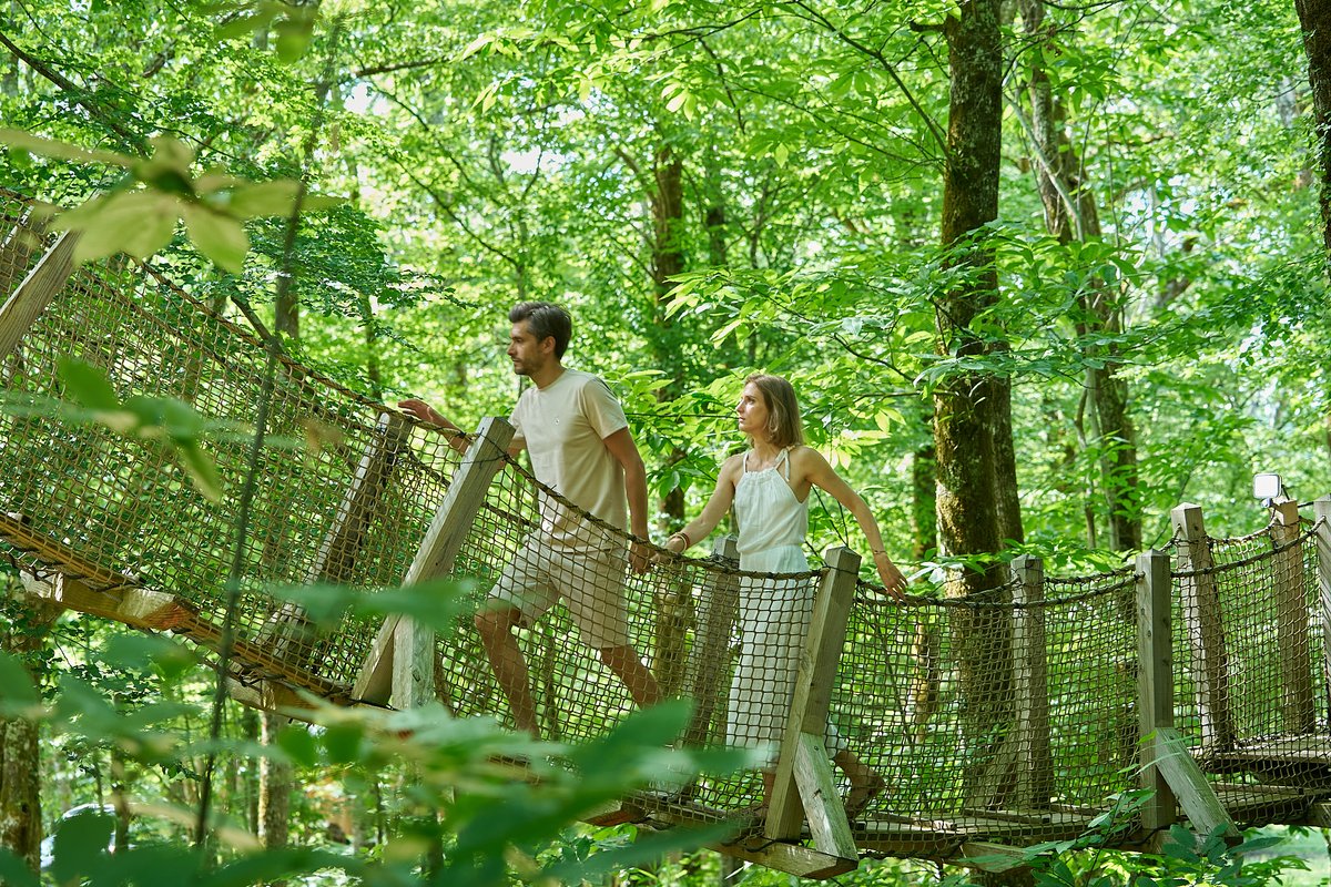 Cabane avec spa "Cocoon" à Lamothe-Fénelon (5)