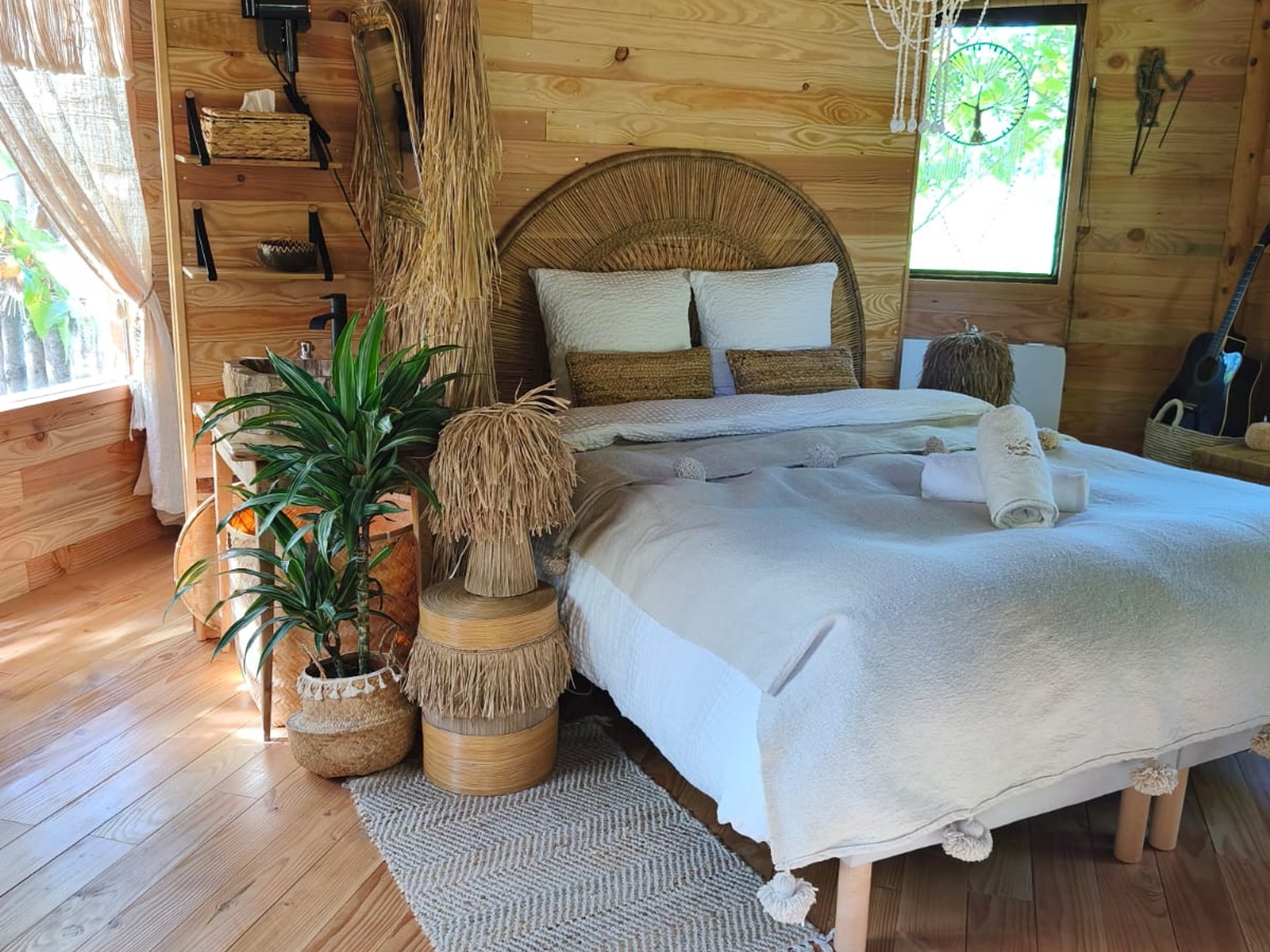 La Cabane Indonésienne et son grand bain nordique