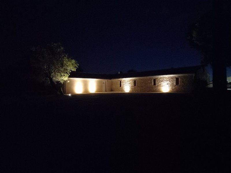 Domaine AbracadaRoom : A Ventoux Yourte - Image 10