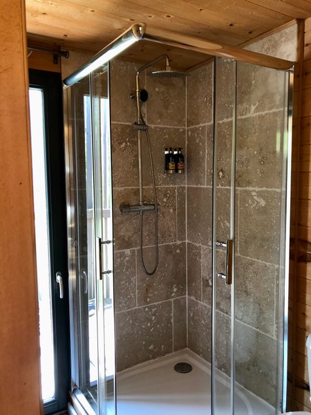 Hébergement AbracadaRoom : Cabane Spa Aquarelle - Image 11