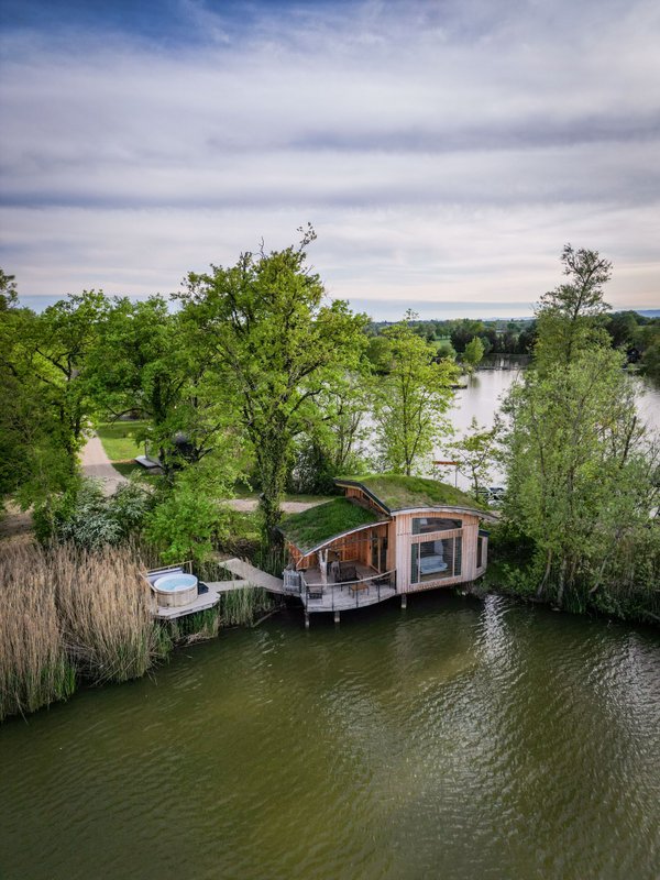 Cabane Spa Végétale 5 pers à Bâgé-Dommartin (19)