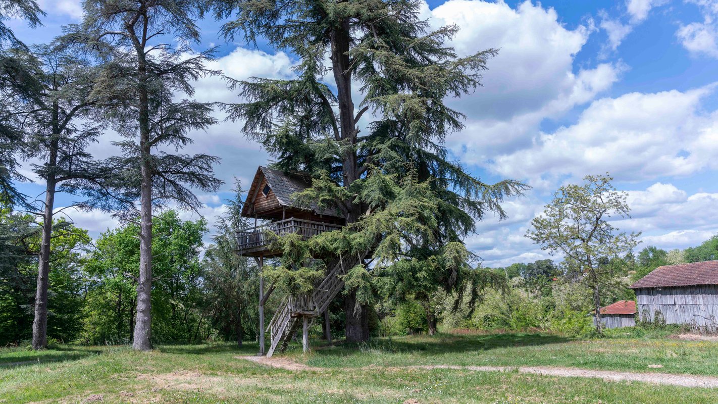 Cabane au Cédre du Bonheur à Cravencères (1)