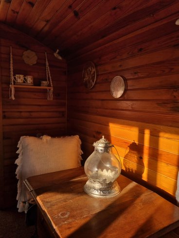 Hébergement AbracadaRoom : Roulotte la Rêverie - Image 4