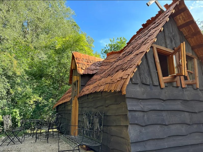 Hébergement AbracadaRoom : Cabane de contes de fée & Spa - Image 4