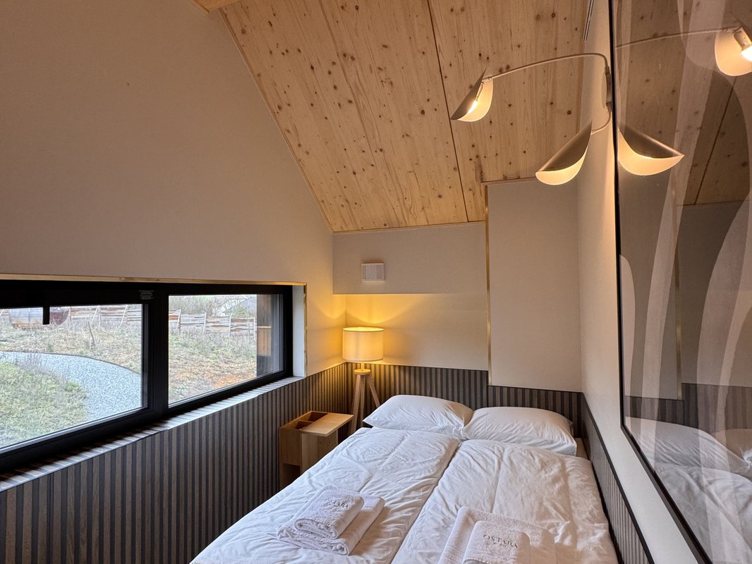 Hestia + Freya : Ecolodge d'exception avec 2 bains nordiques  à 1h30 de Paris à Saint-Mards-En-Othe (21)