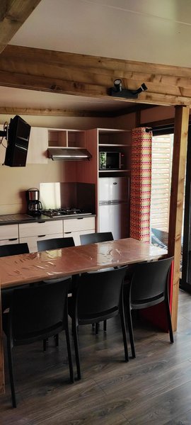 Hébergement AbracadaRoom : Le Chalet des Logis de l'Oumois - Image 6