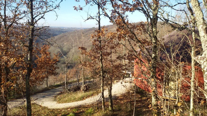 Hébergement AbracadaRoom : Yourte Moderne - Image 16