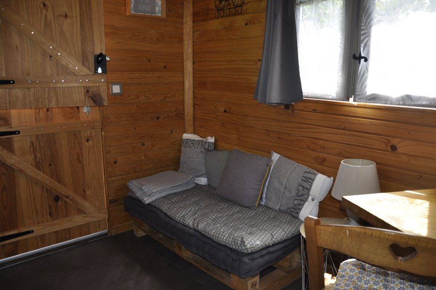 Hébergement AbracadaRoom : La maison du bonheur roulotte & Spa - Image 8