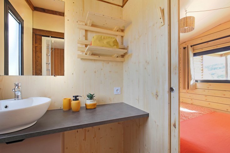 Hébergement AbracadaRoom : HY•Lødge Spa-5pers N°8 (Chalet nature avec spa privatif) - Image 7