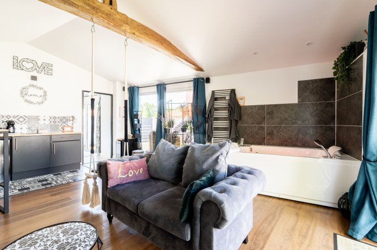 Hébergement AbracadaRoom : Love home & Balnéo - Image 7