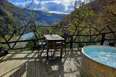 Sweet Dream & spa avec vue rivière à Réquista (2)