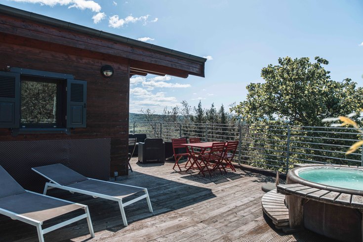 Hébergement AbracadaRoom : Suite Nid d'Amour et Spa - Image 1