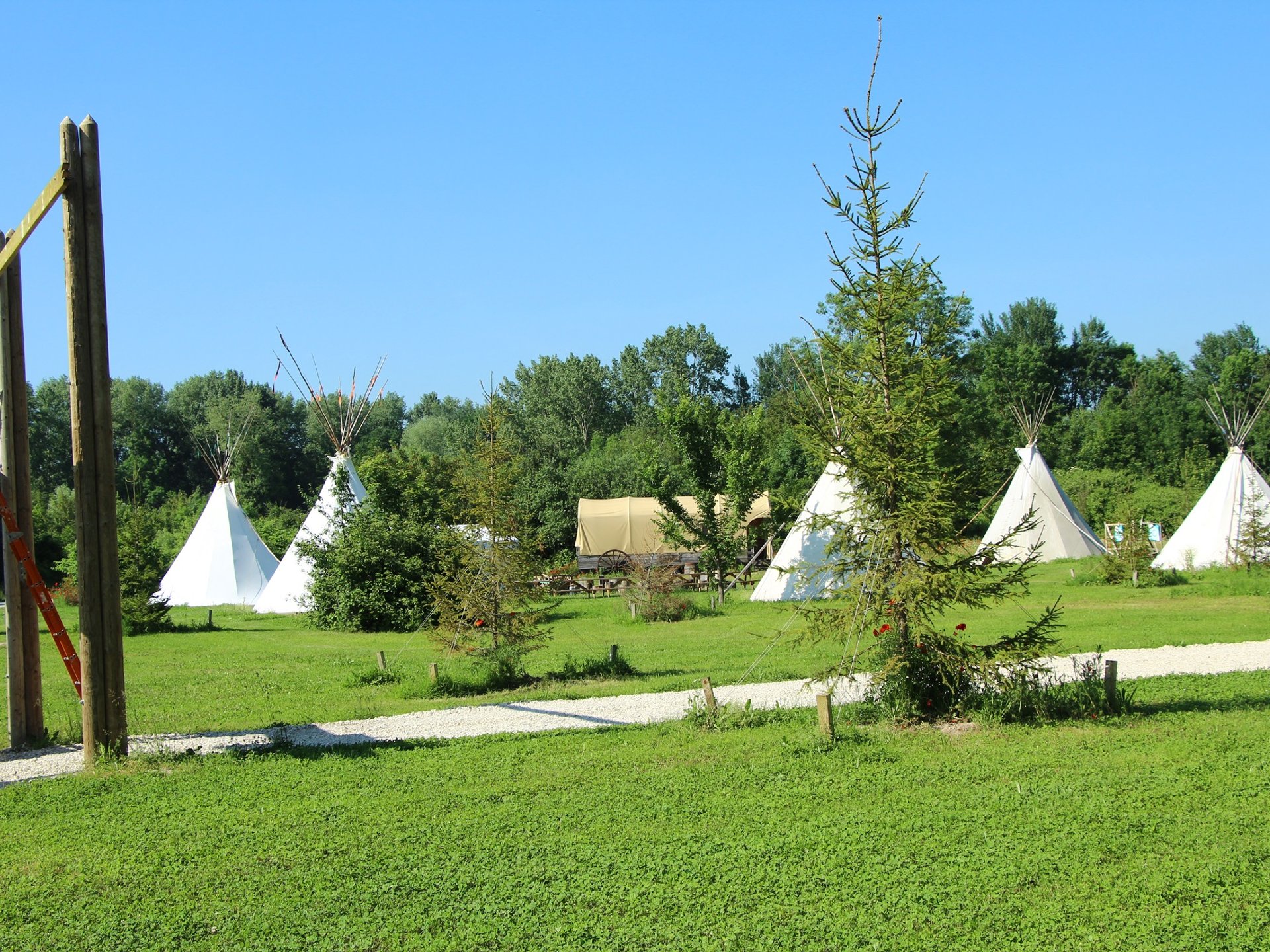 Tipi Western City