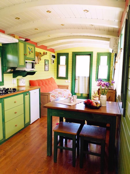 Hébergement AbracadaRoom : La Roulotte des Clartés - Image 11